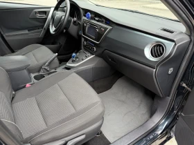 Toyota Auris 1.8 HIBRID Камера Кейлес, снимка 10