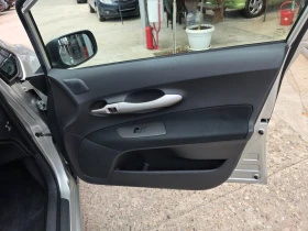 Обява за продажба на Toyota Auris 1.6 VVTI Автоматик Навигация Парктроник KeyLessGO ~11 300 лв. - изображение 6