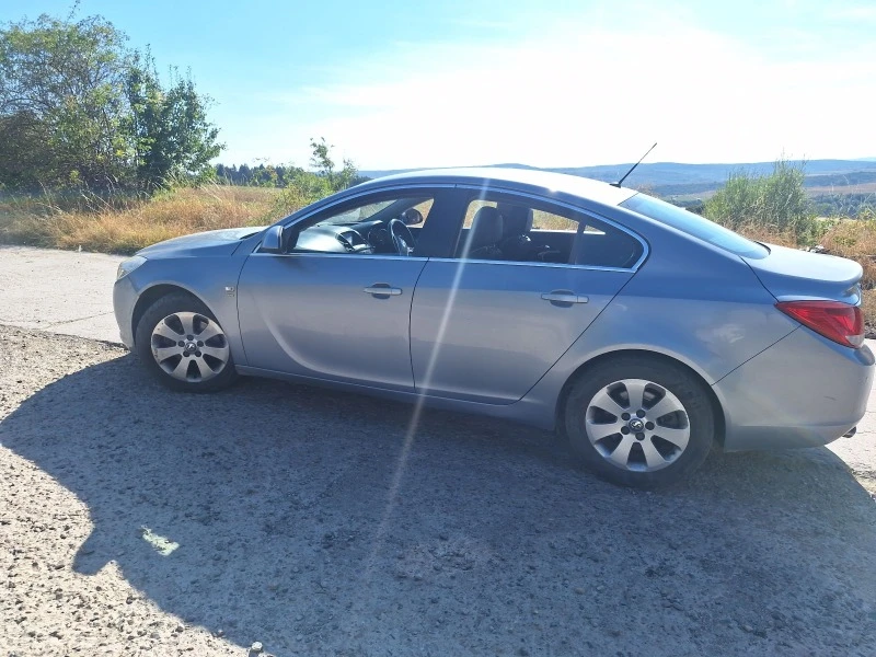 Opel Insignia 2.0 cdti 160 cc, снимка 7 - Автомобили и джипове - 46693178