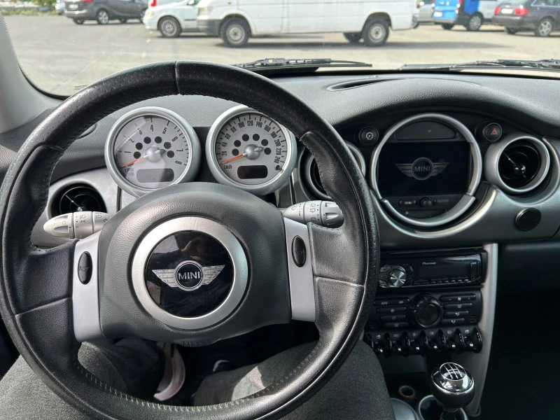 Mini Cooper 1.6 John Cooper* NAVI* RECARO* KLIMA, снимка 11 - Автомобили и джипове - 46412395