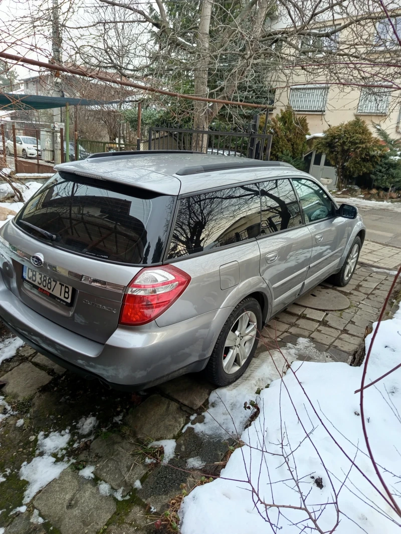 Subaru Outback, снимка 4 - Автомобили и джипове - 48861007