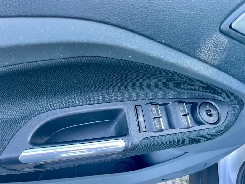 Ford C-max, снимка 9 - Автомобили и джипове - 51583217