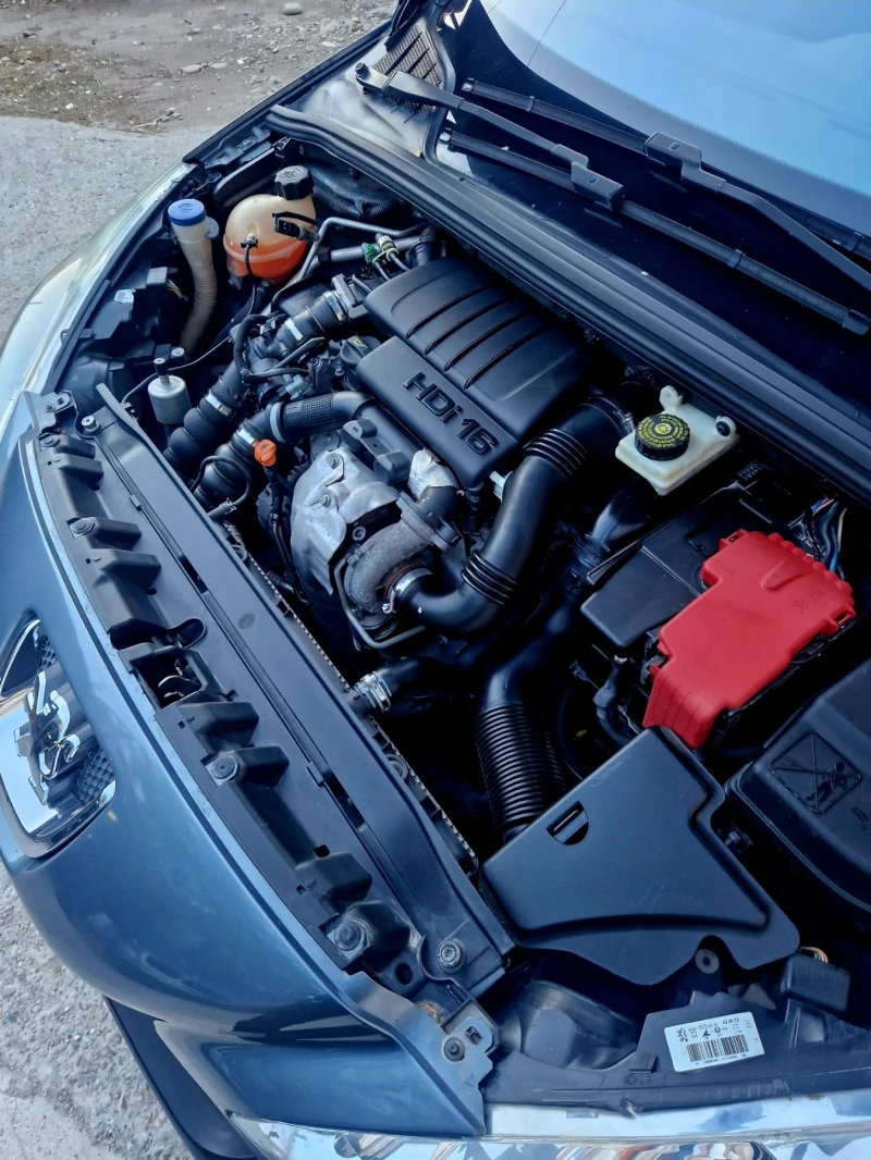 Peugeot 308 1.6 HDi, снимка 9 - Автомобили и джипове - 52788497