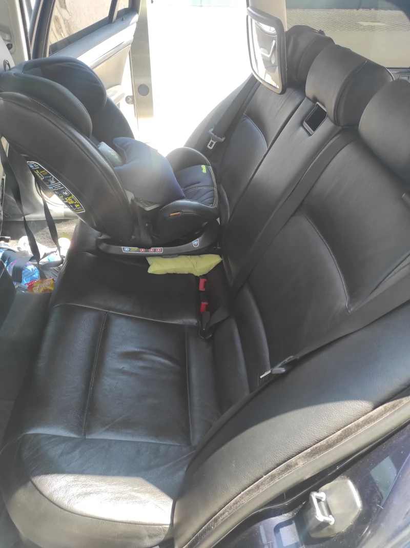 BMW 325 Xi, снимка 13 - Автомобили и джипове - 53287993