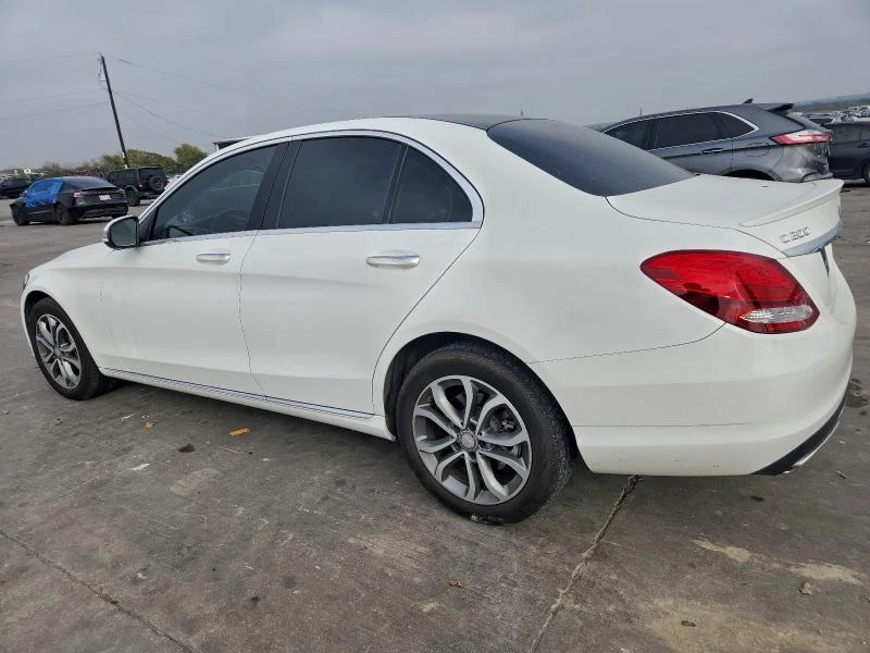 Mercedes-Benz C 300 4MATIC* КОжа* Подгрев* Кейлес* Blind Spot* ФИКС. Ц - изображение 2