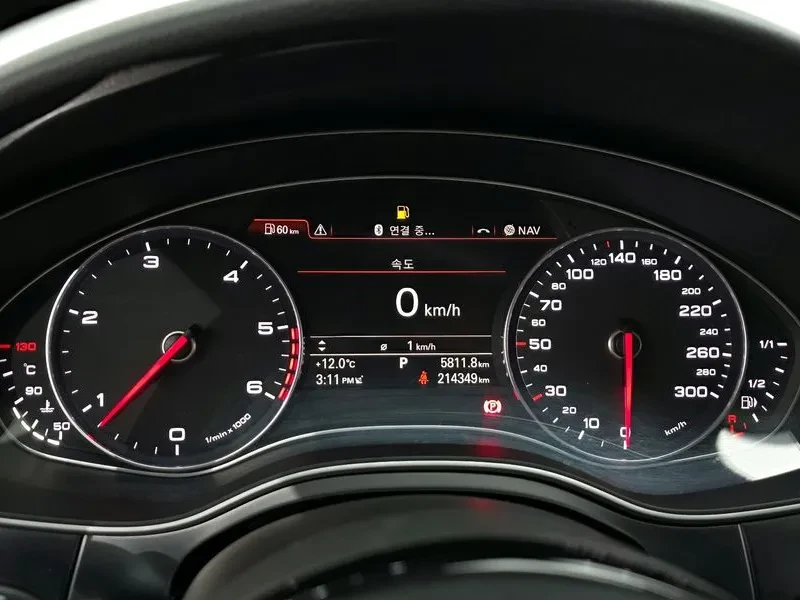 Audi A7 3.0 TDI Quattro, снимка 15 - Автомобили и джипове - 55087276