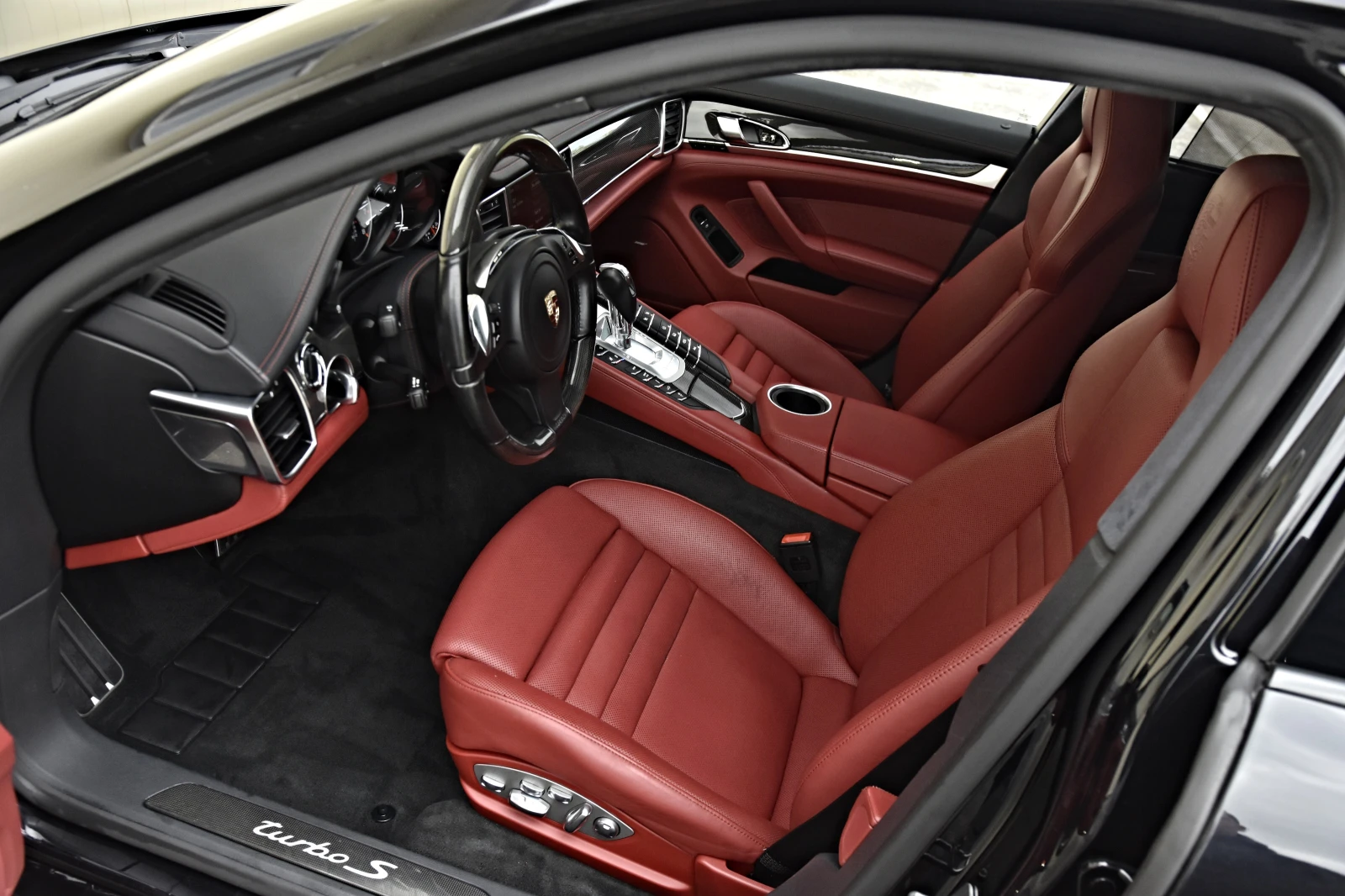 Porsche Panamera TURBO S TV 360 CERAMIC EXECUTIVE PDK FULL NOV - изображение 8