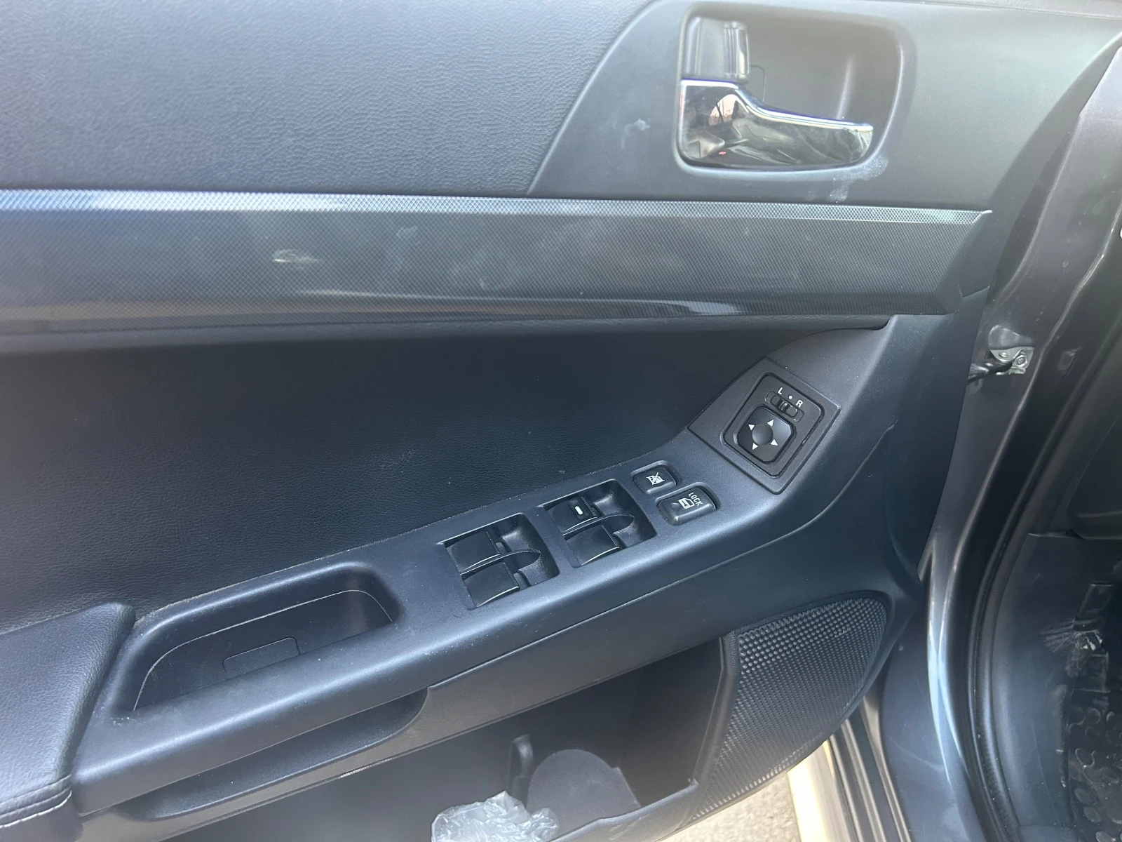 Mitsubishi Lancer 1.8I - изображение 9