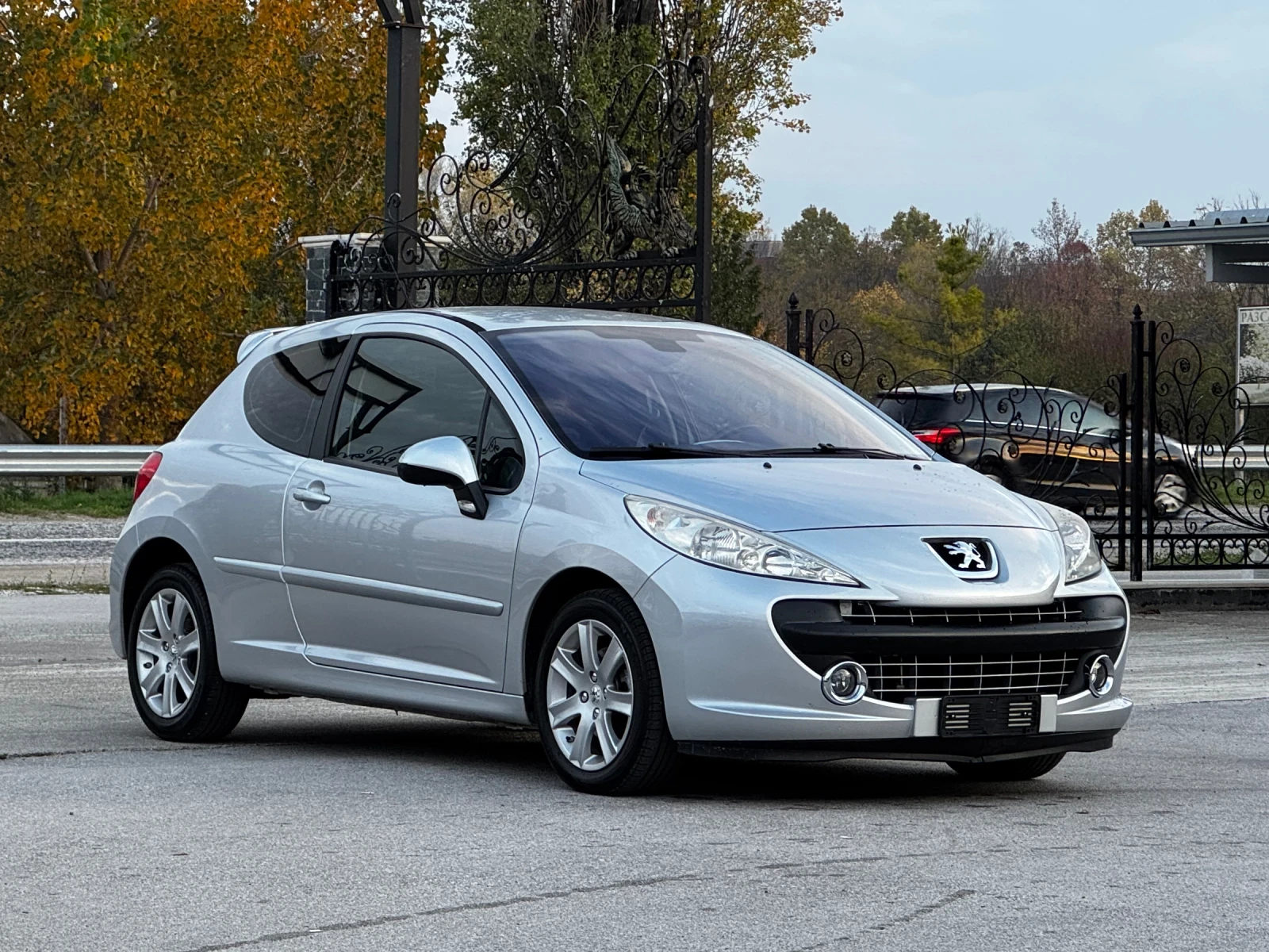 Peugeot 207 1.6i ИТАЛИЯ - изображение 3