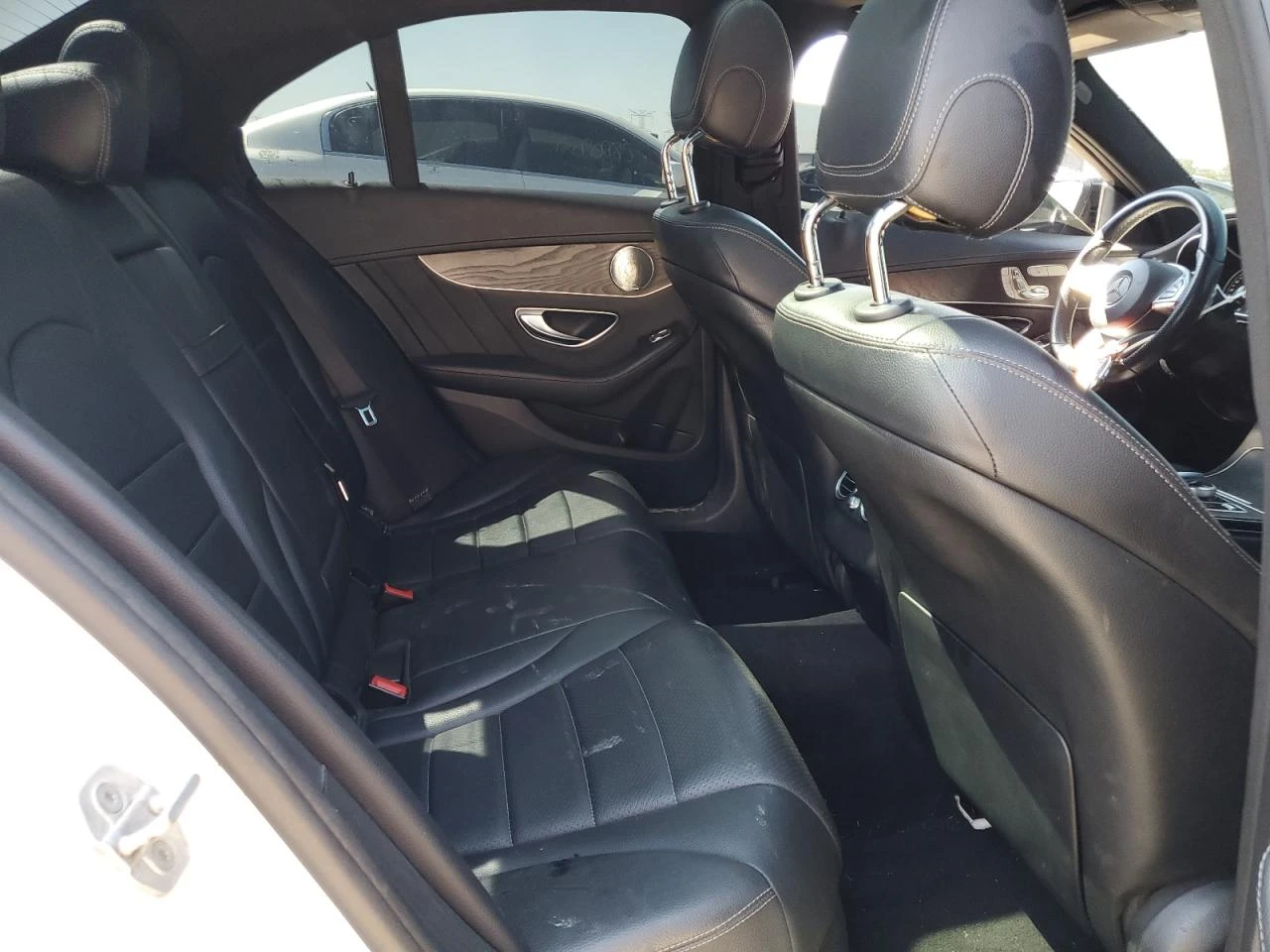 Mercedes-Benz C 300 4MATIC/AMG/BURMESTER//CAMERA | Mobile.bg   10