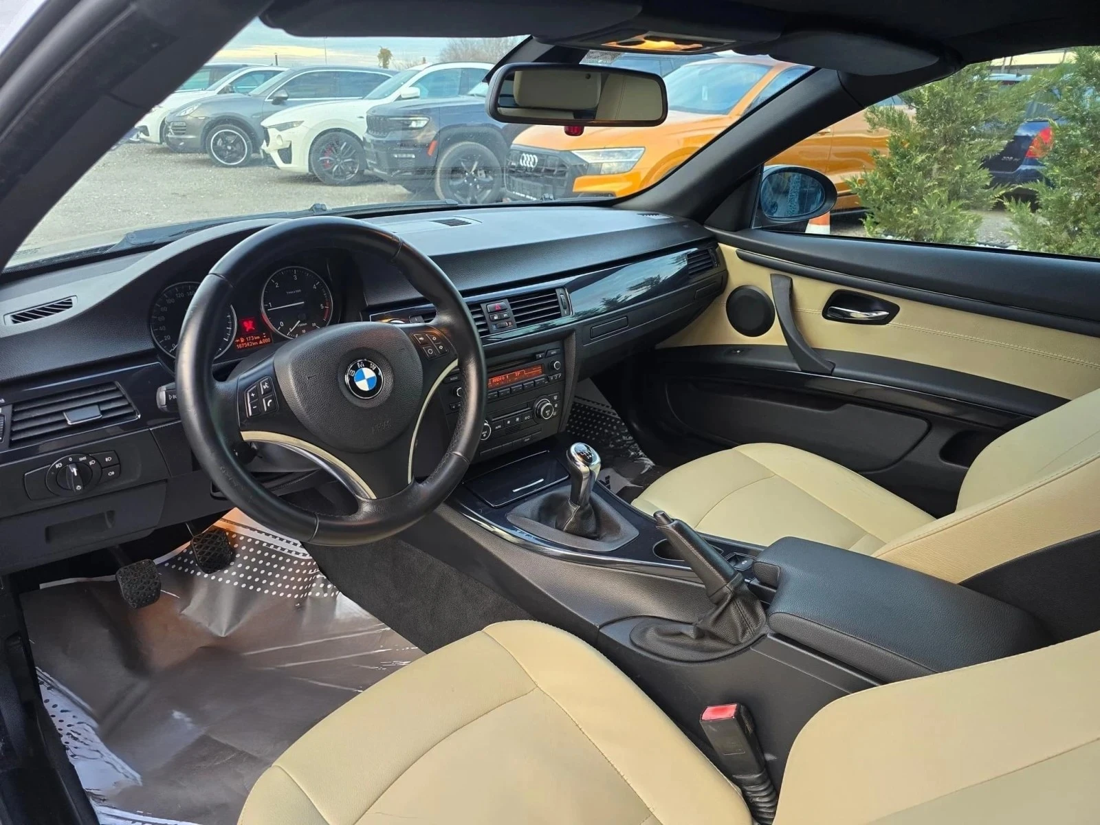 BMW 320 320 D КАБРИО КУПЕ - изображение 7