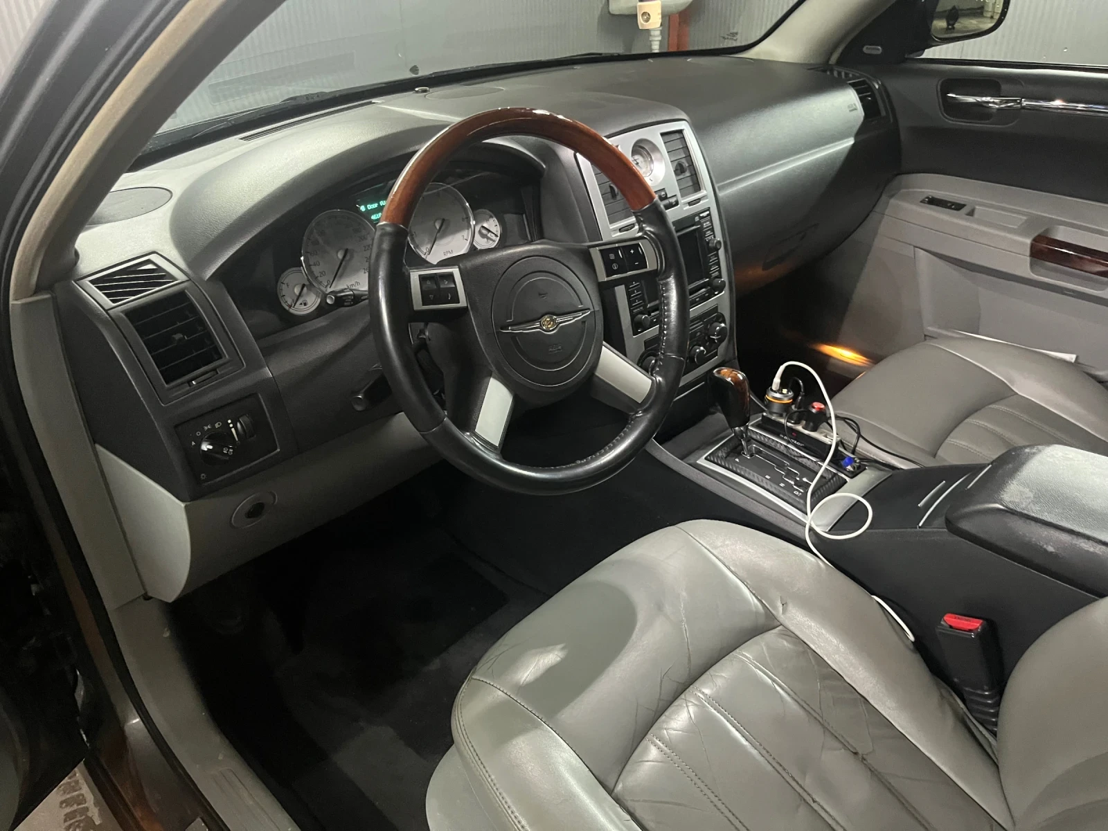 Chrysler 300c | Mobile.bg � ����������� 12