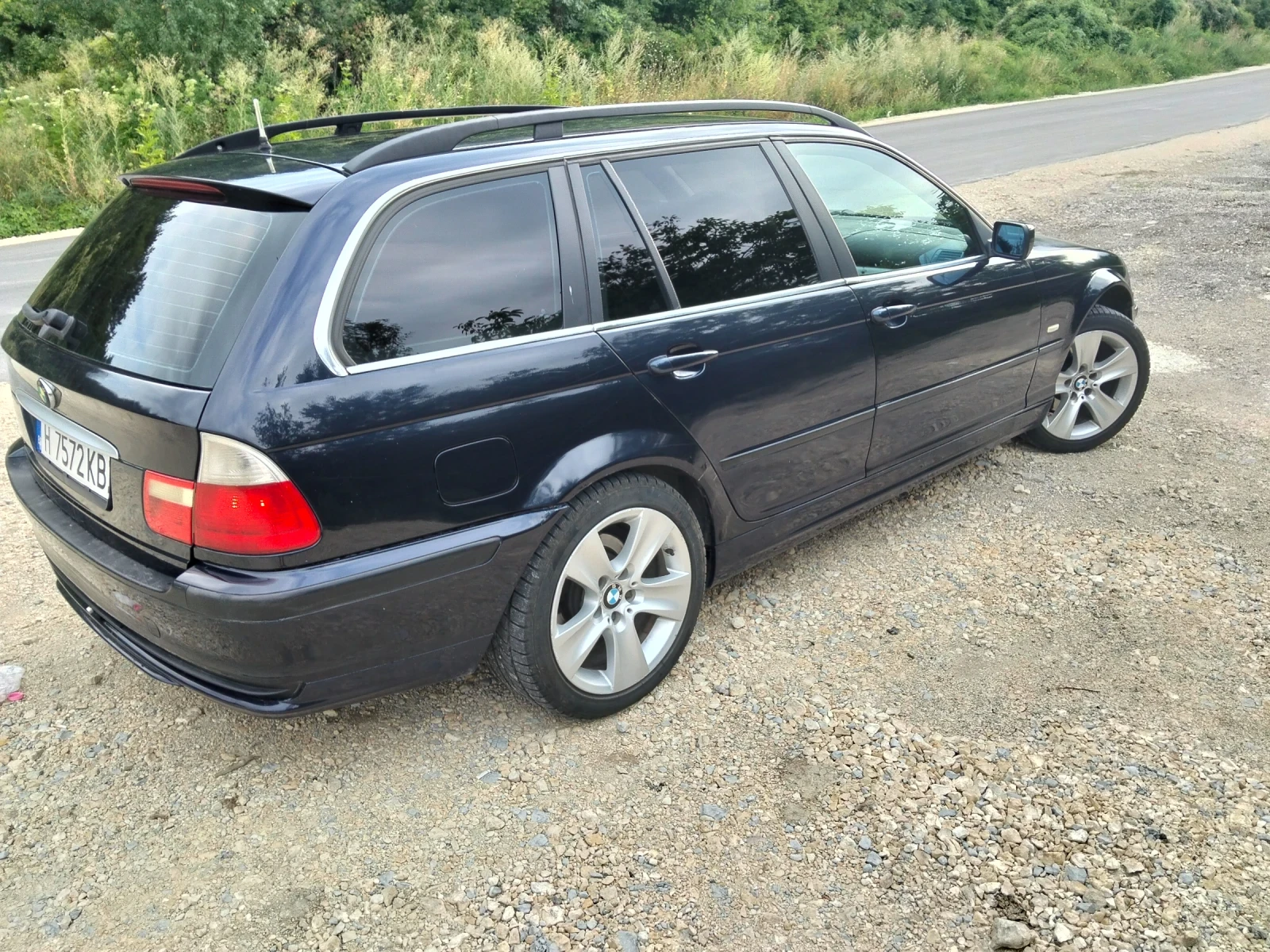 BMW 325 Xi, снимка 3 - Автомобили и джипове - 55673356