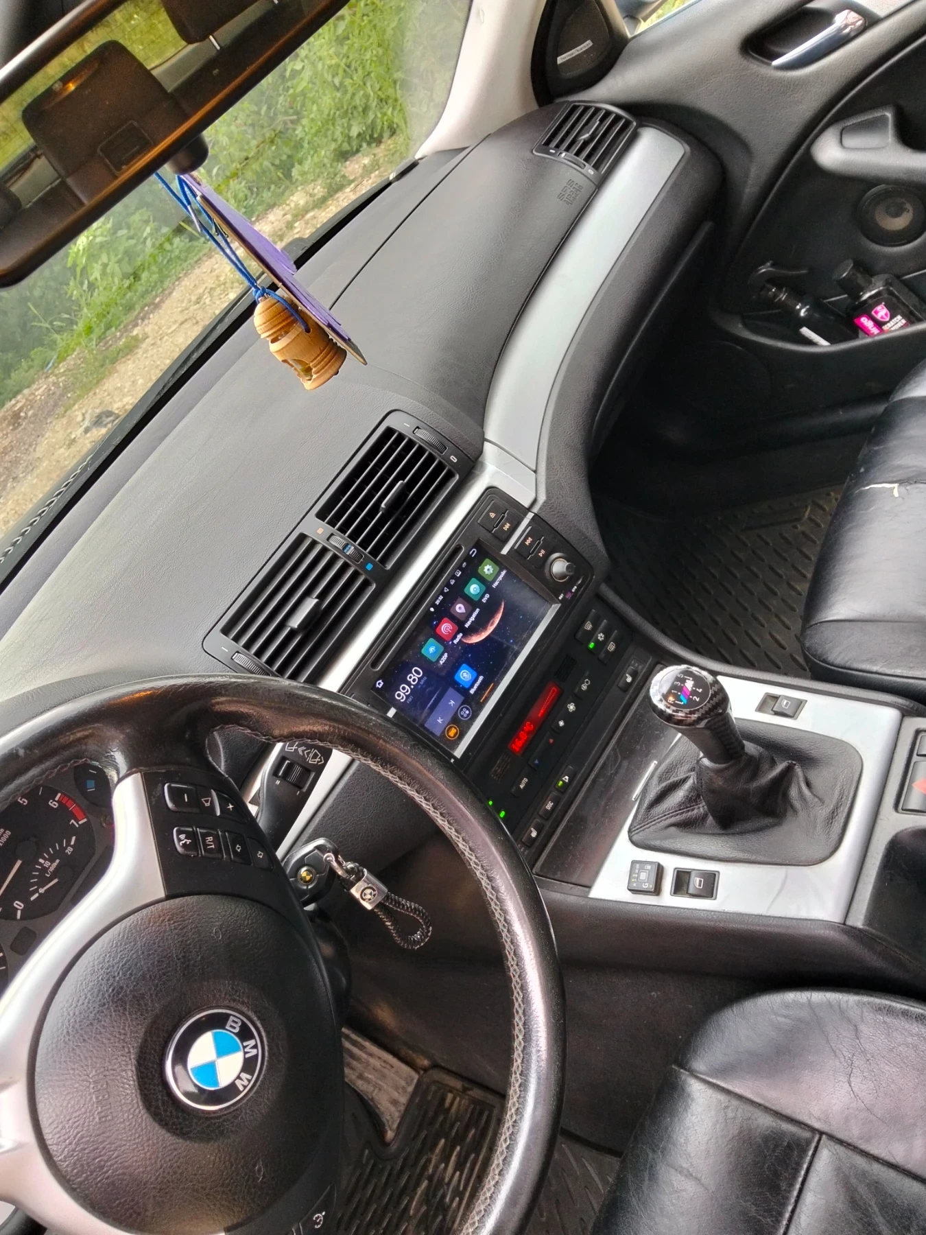 BMW 325 Xi, снимка 8 - Автомобили и джипове - 55673356