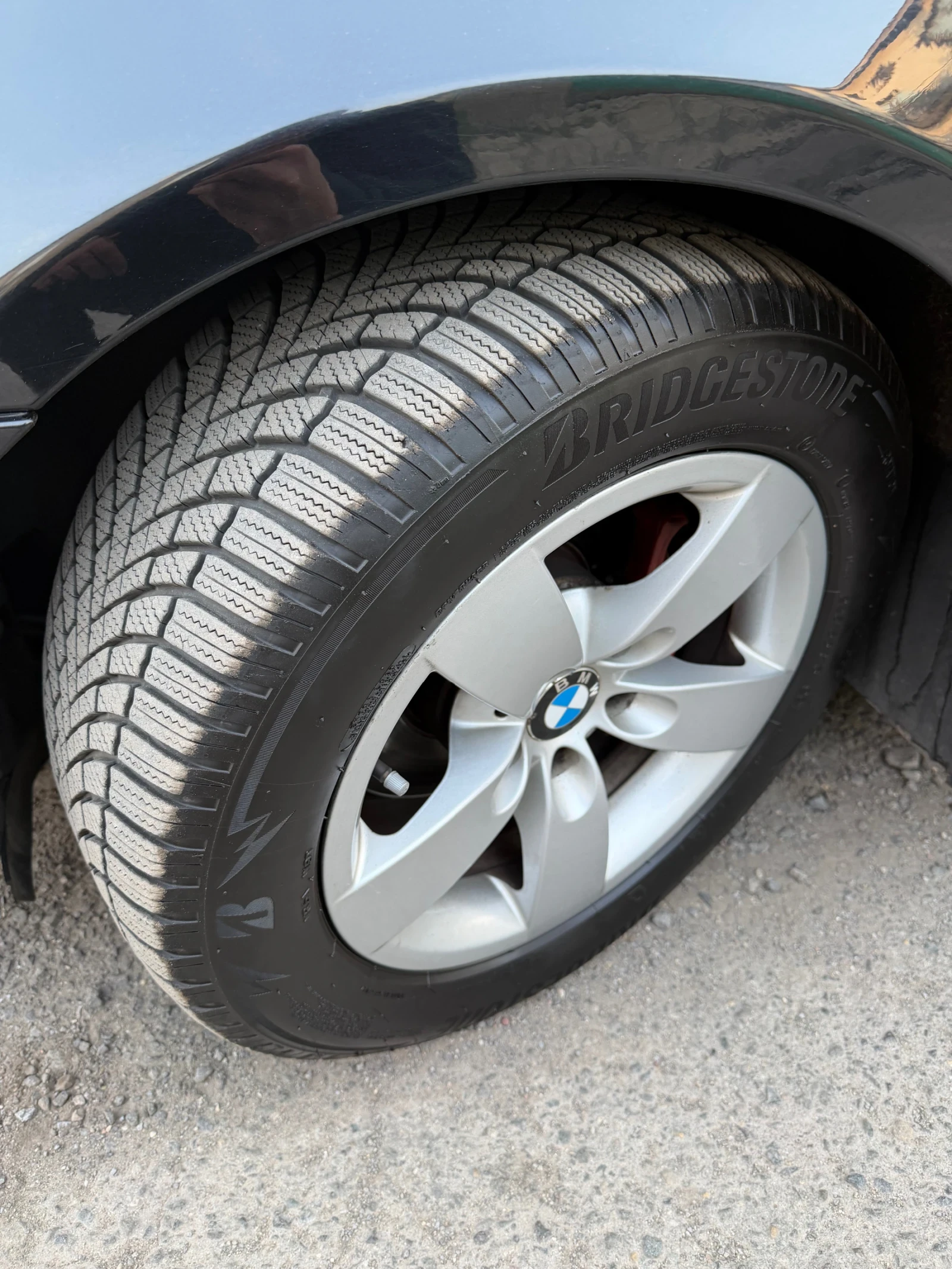 BMW 525 Vakum/keyless/dynamic auto/, снимка 4 - Автомобили и джипове - 53962464