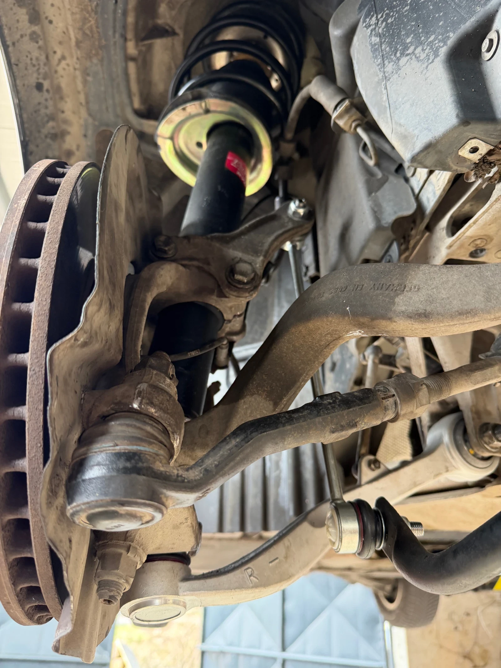 BMW 525 Vakum/keyless/dynamic auto/, снимка 9 - Автомобили и джипове - 53962464