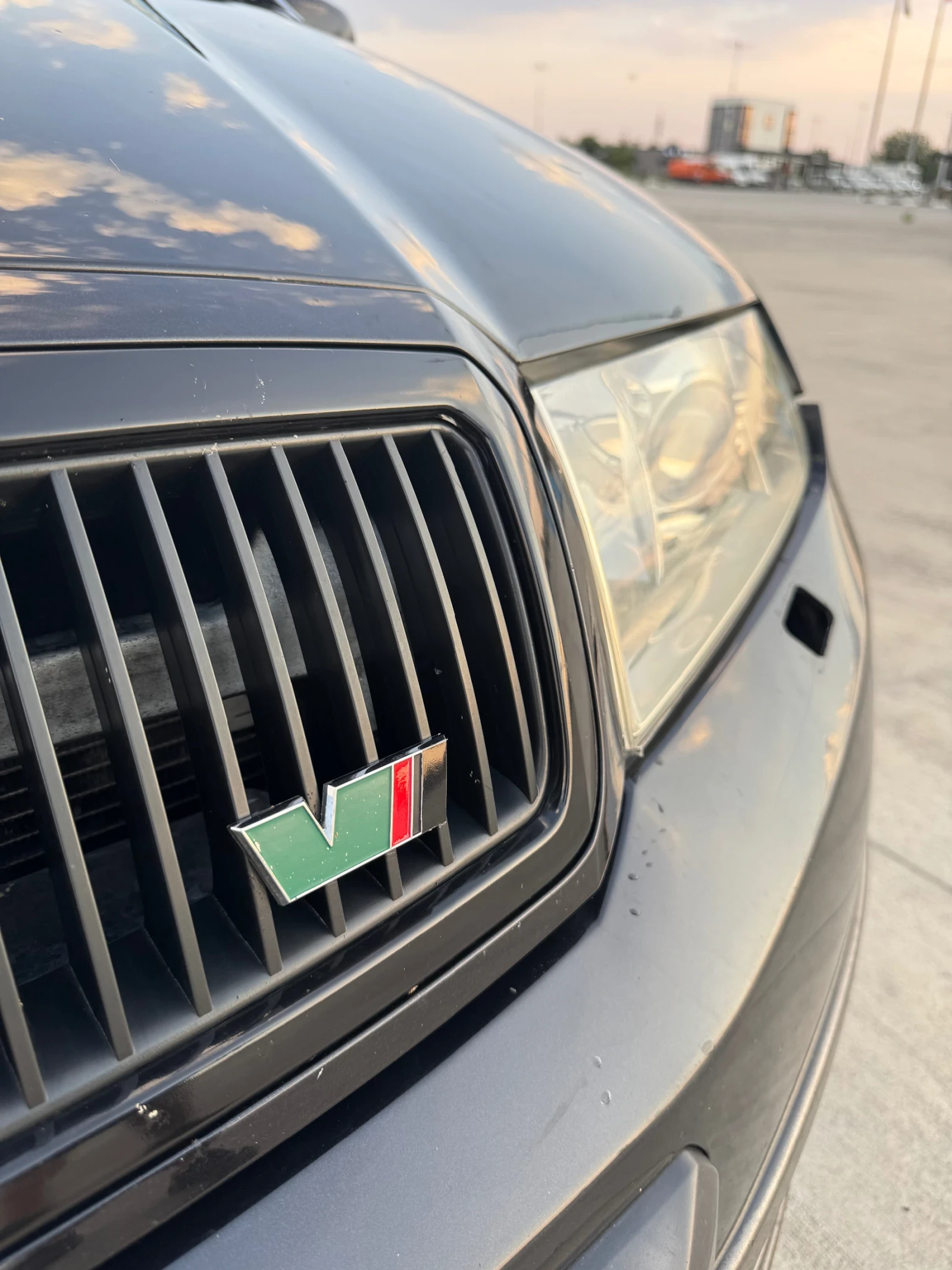 Skoda Fabia Vrs, снимка 8 - Автомобили и джипове - 53977766