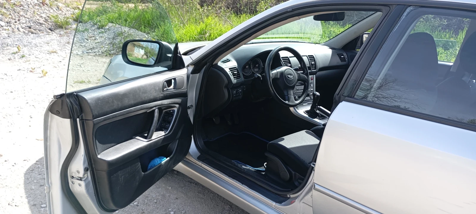 Subaru Legacy 2.0, снимка 3 - Автомобили и джипове - 54229407