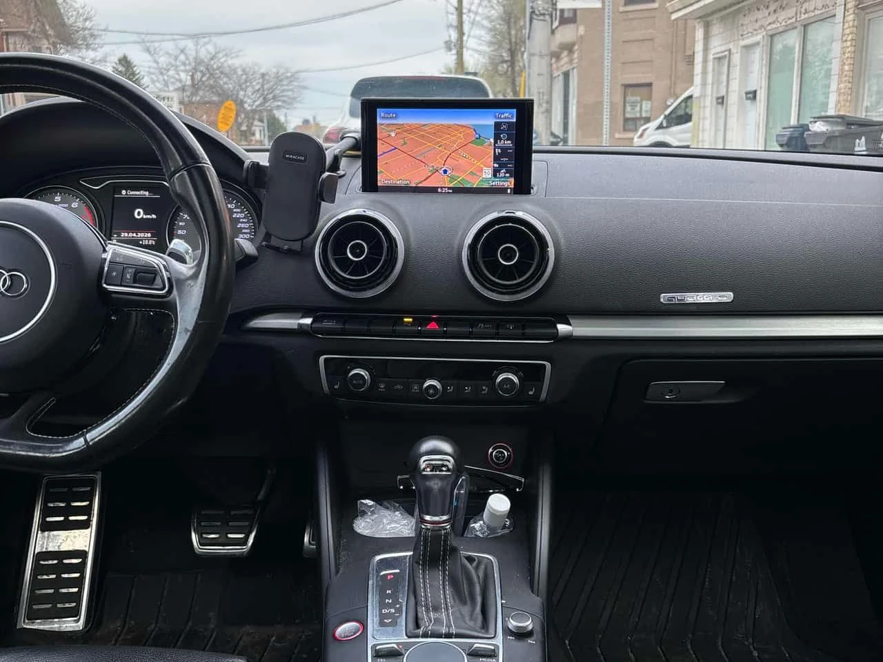 Audi S3  | 2.0T Technik | BLIND SPOT | КОЖА | ПОДГРЕВИ | , снимка 10 - Автомобили и джипове - 54367470