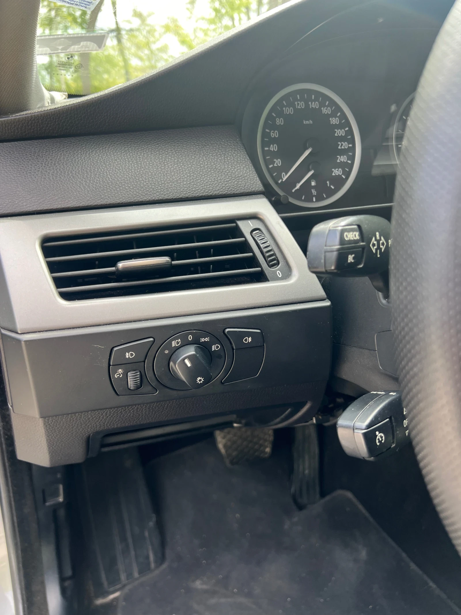 BMW 530, снимка 12 - Автомобили и джипове - 54389277