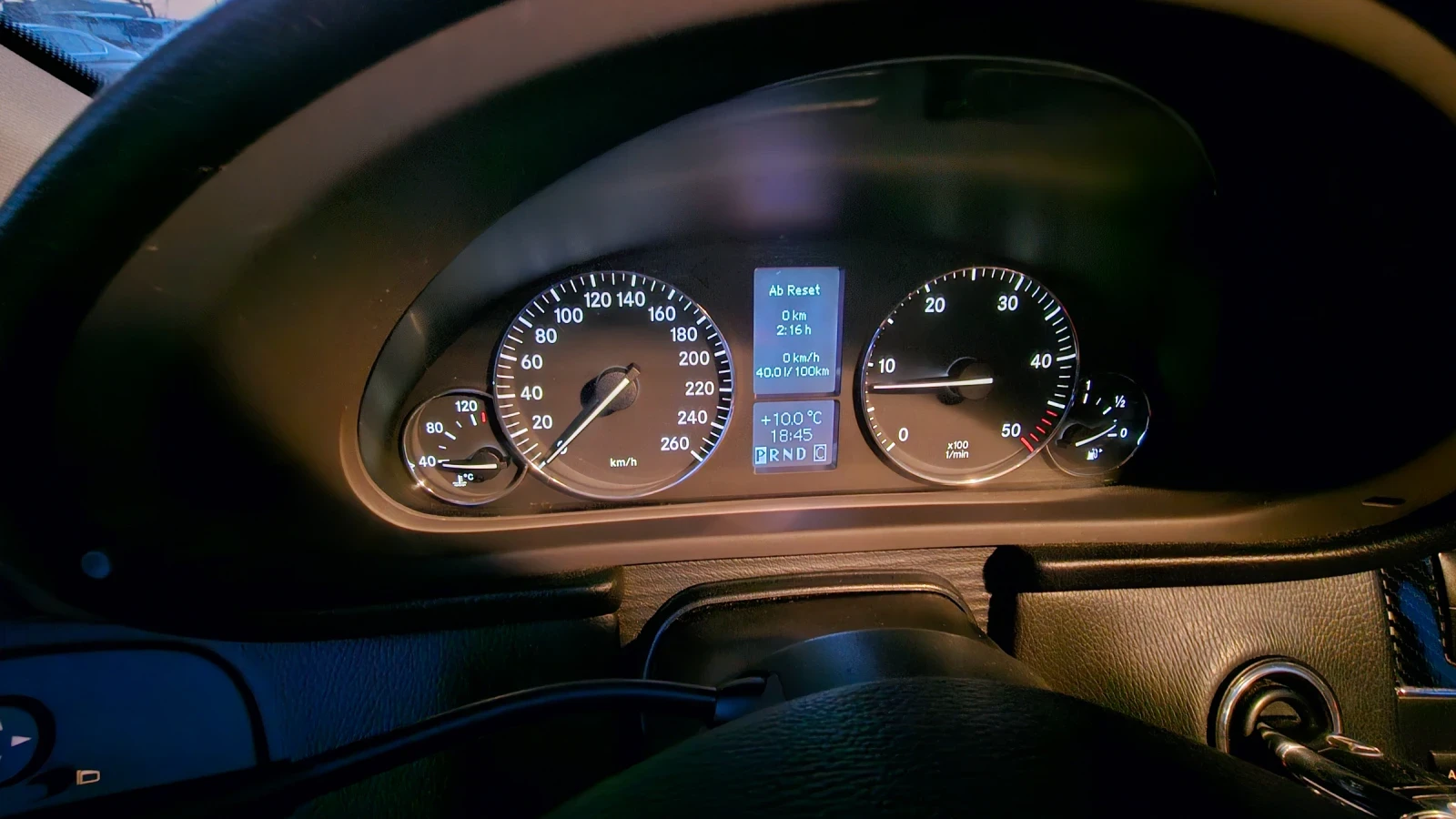 Mercedes-Benz C 220 CDI-Elegance , снимка 10 - Автомобили и джипове - 54410403