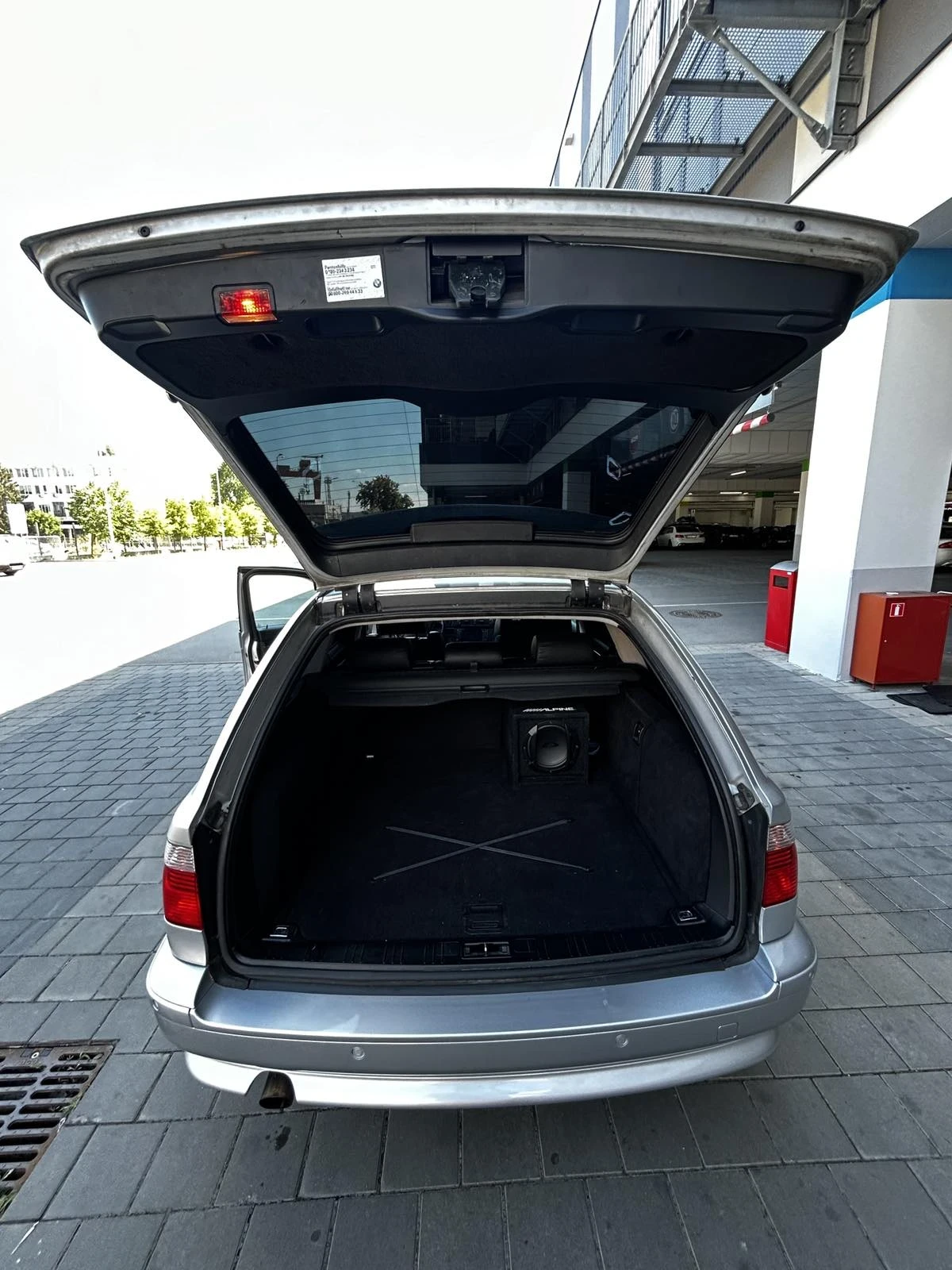 BMW 520, снимка 7 - Автомобили и джипове - 55243915
