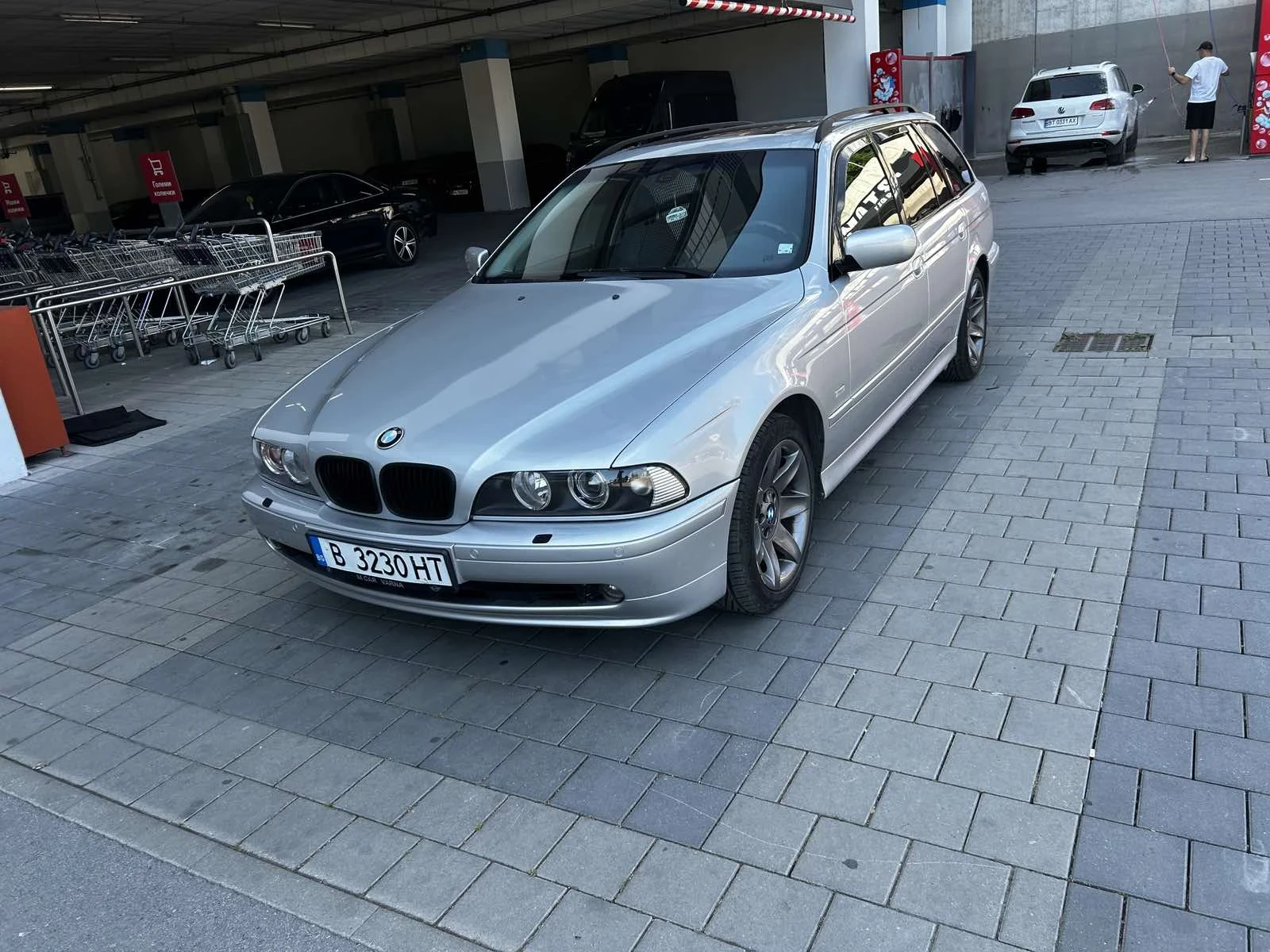 BMW 520
