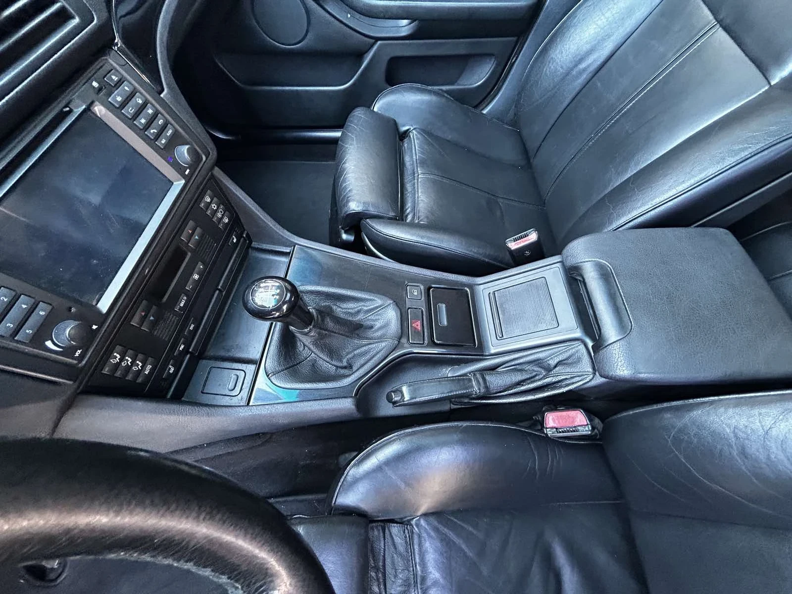 BMW 520, снимка 10 - Автомобили и джипове - 55243915
