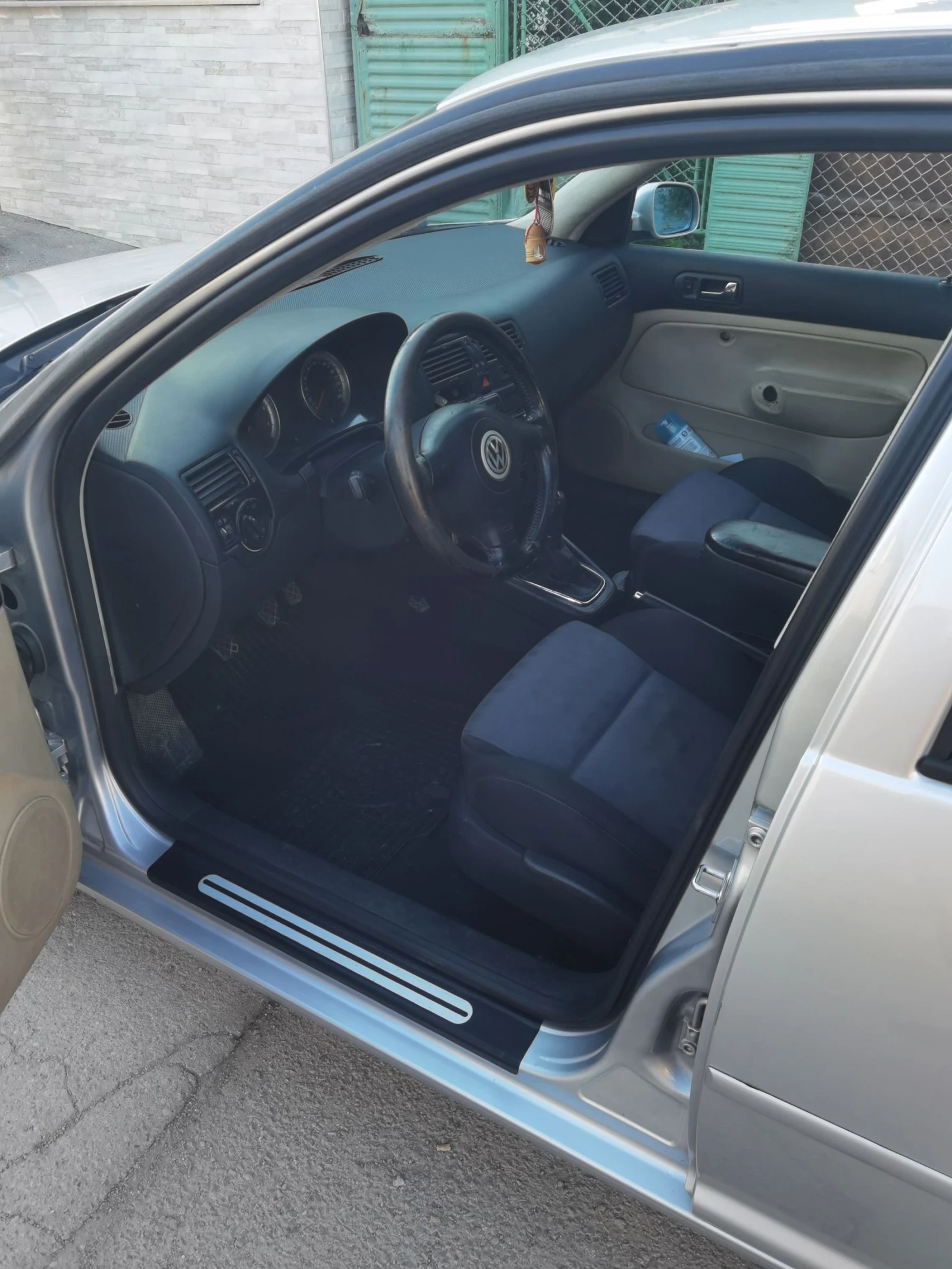 VW Bora, снимка 7 - Автомобили и джипове - 55341730