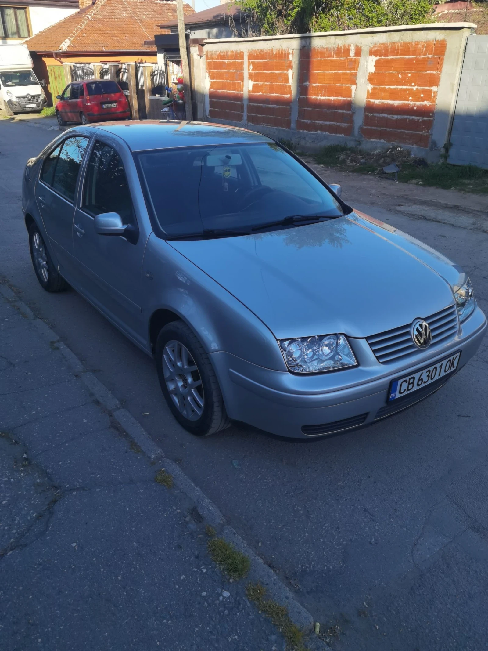 VW Bora, снимка 3 - Автомобили и джипове - 55341730
