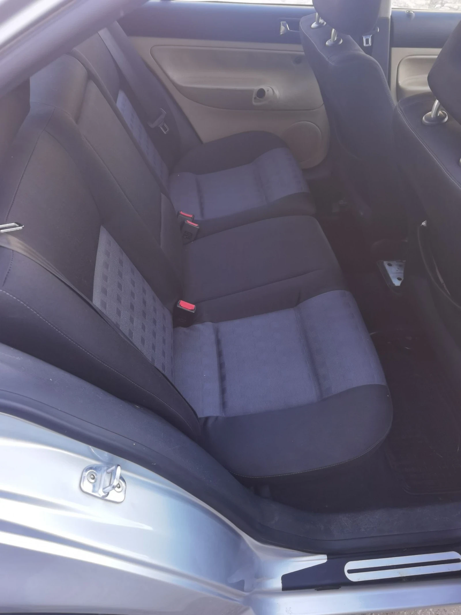 VW Bora, снимка 11 - Автомобили и джипове - 55341730