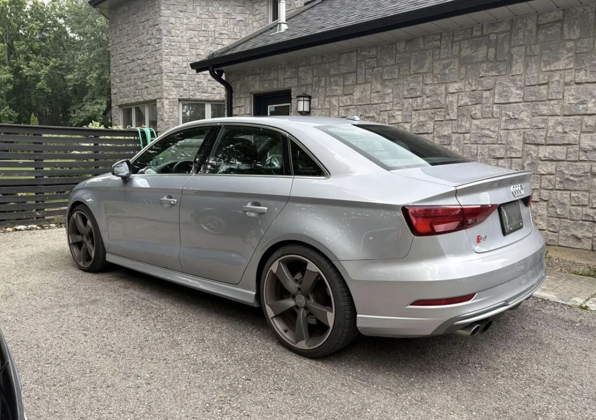 Audi S3 2.0T * PREMIUM PLUS * FACELIFT * СТОКОВА * CARFAX , снимка 3 - Автомобили и джипове - 55477649