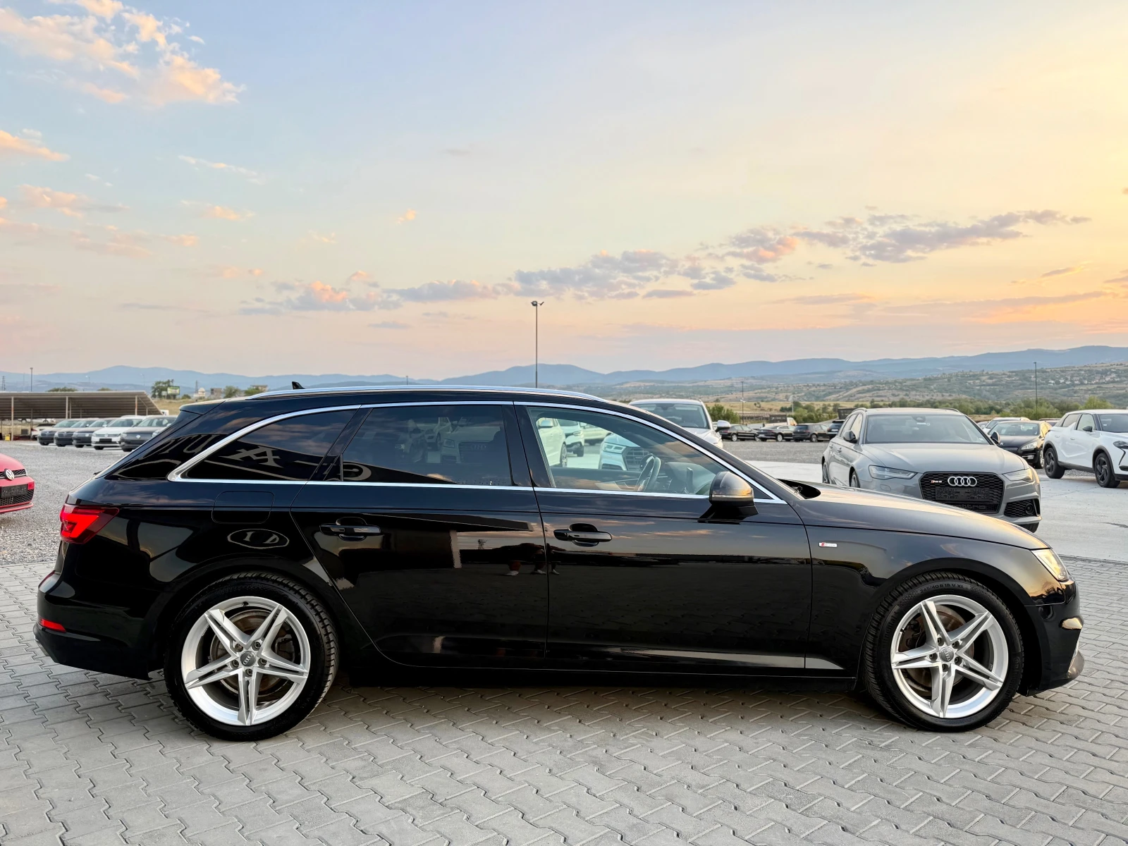 Audi A4 35TDI S line , снимка 4 - Автомобили и джипове - 55624593