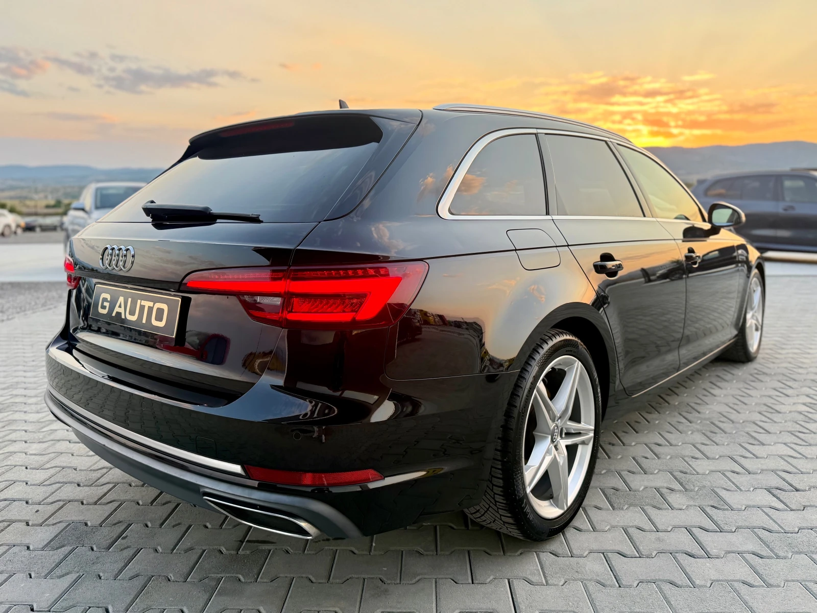 Audi A4 35TDI S line , снимка 5 - Автомобили и джипове - 55624593