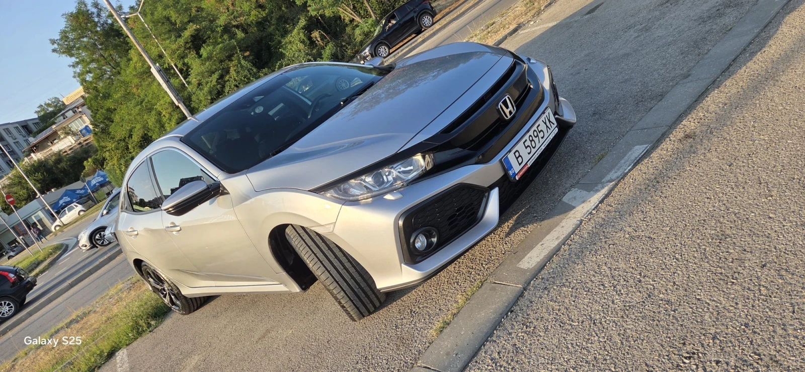 Honda Civic 1.0VTEC TURBO CVT+ Navi (Elegance), снимка 10 - Автомобили и джипове - 55774917
