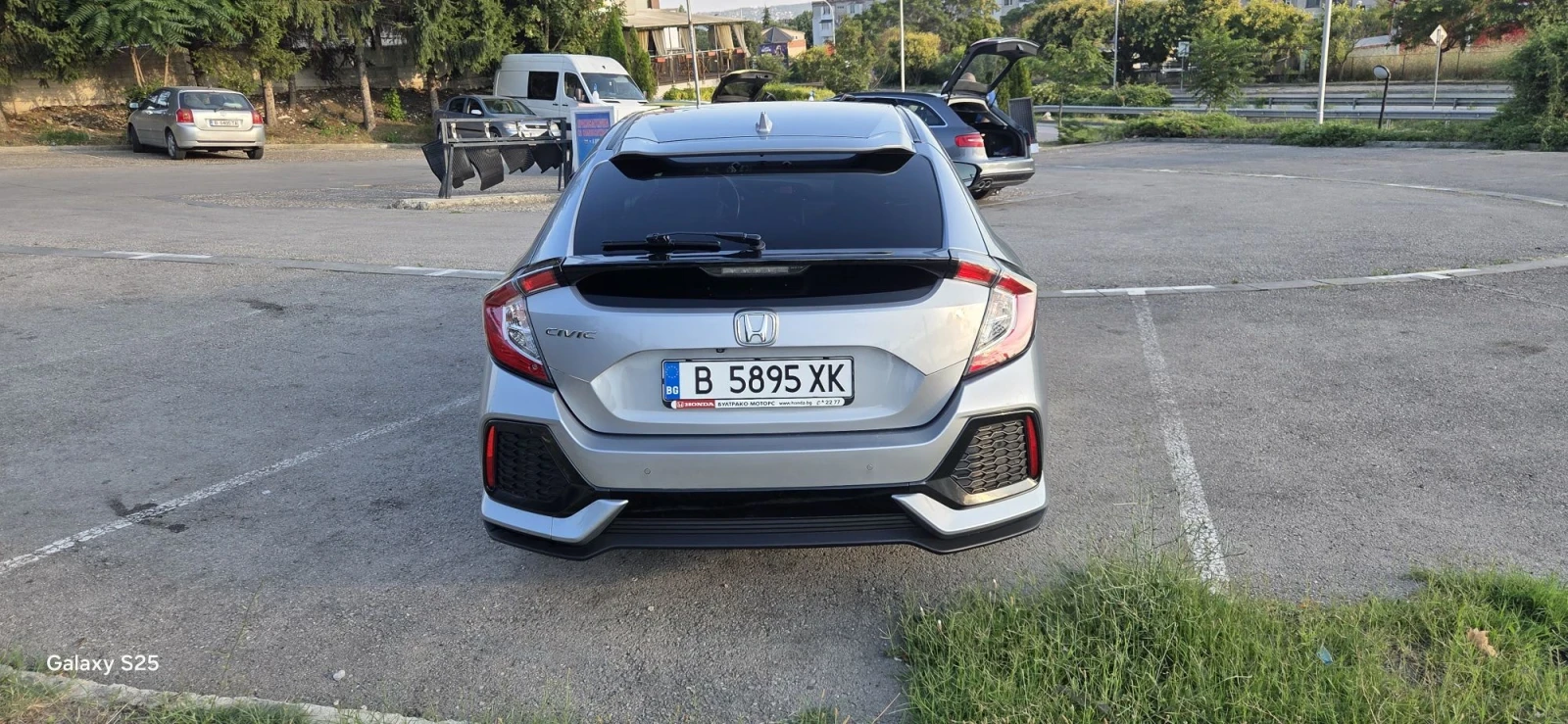 Honda Civic 1.0VTEC TURBO CVT+ Navi (Elegance), снимка 7 - Автомобили и джипове - 55774917