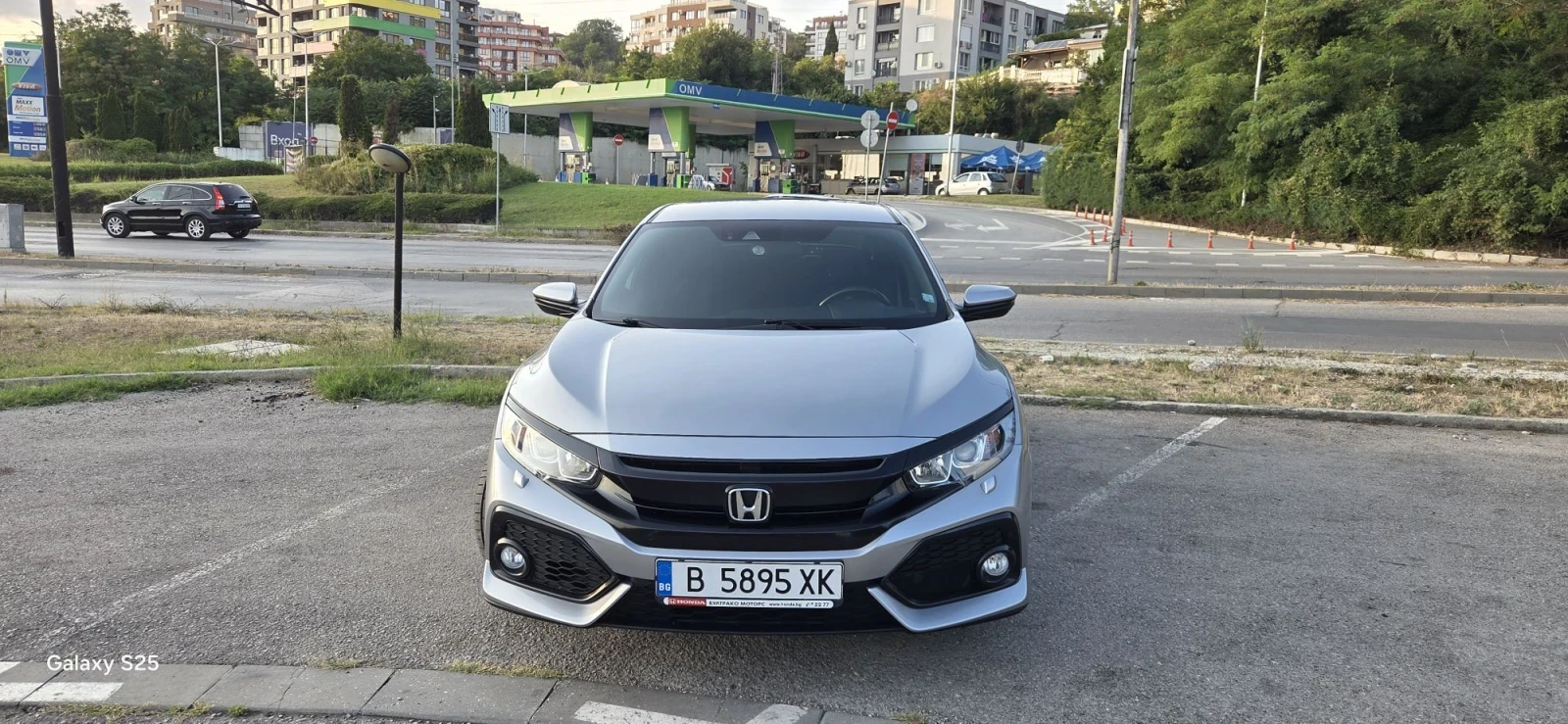 Honda Civic 1.0VTEC TURBO CVT+ Navi (Elegance), снимка 2 - Автомобили и джипове - 55774917