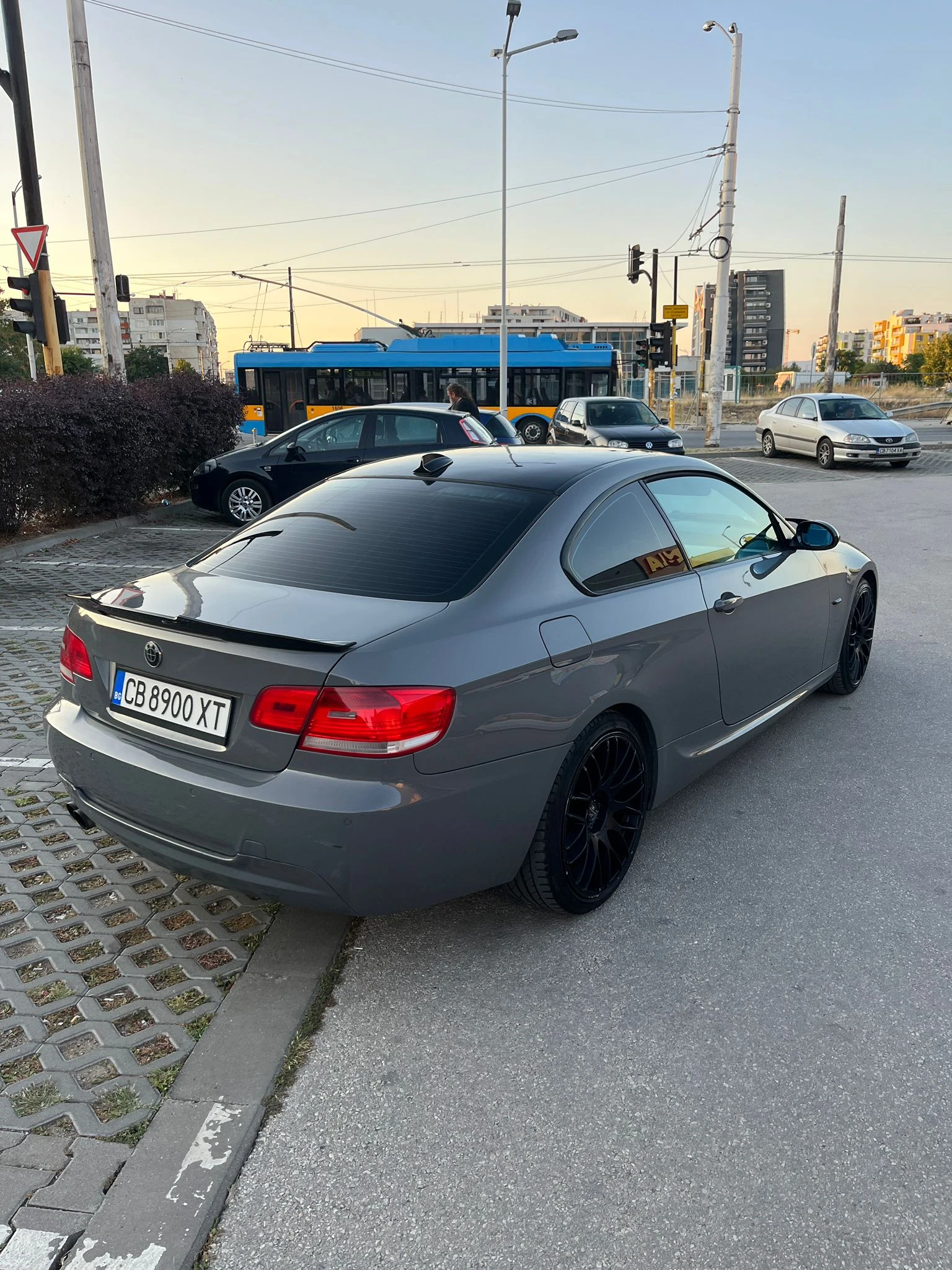 BMW 325 325i Coupe E92, снимка 2 - Автомобили и джипове - 55953346