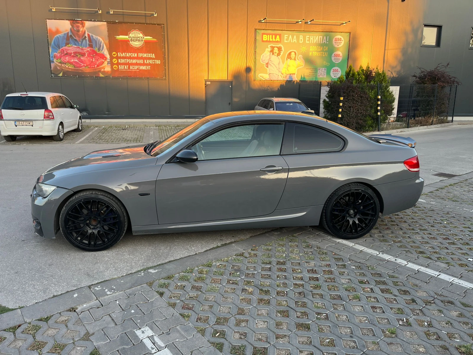 BMW 325 325i Coupe E92, снимка 6 - Автомобили и джипове - 55953346
