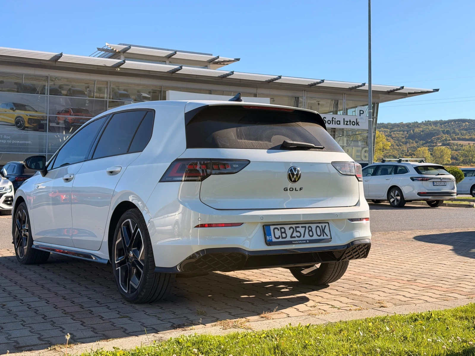 VW Golf, снимка 8 - Автомобили и джипове - 56361672