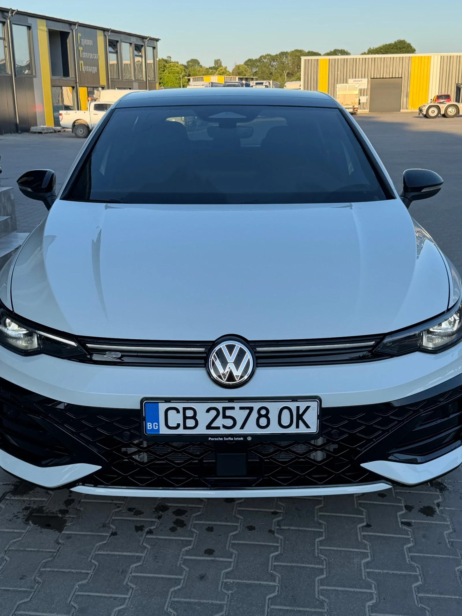 VW Golf