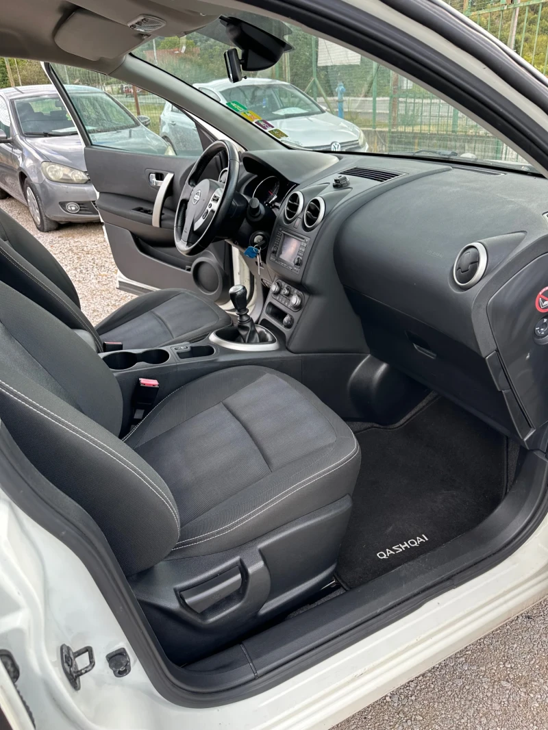 Nissan Qashqai 1.6 DCI Faselift 132kc, снимка 16 - Автомобили и джипове - 51554205