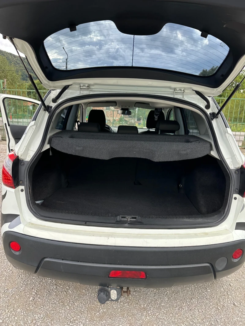 Nissan Qashqai 1.6 DCI Faselift 132kc, снимка 15 - Автомобили и джипове - 51554205
