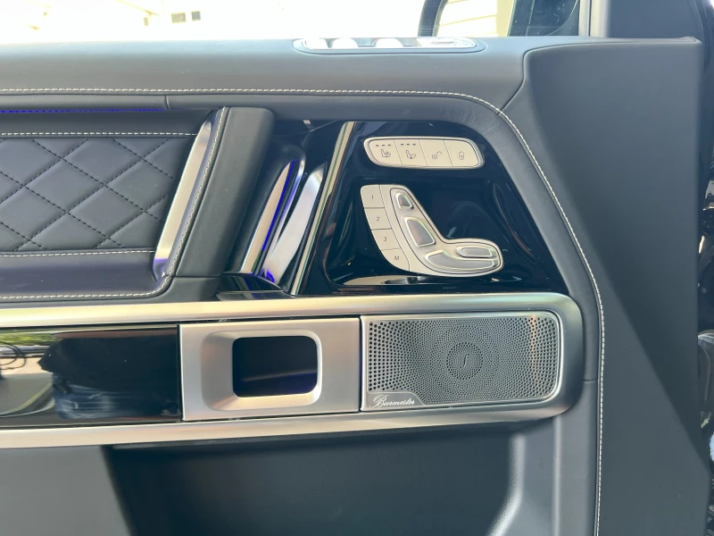 Mercedes-Benz G 63 AMG /4-MATIC/NIGHT/BURMEST/360/SUPERIOR/MANUFAKTUR/22/, снимка 8 - Автомобили и джипове - 51642244