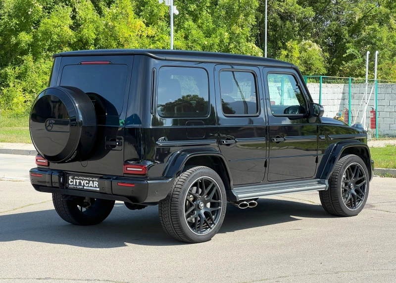 Mercedes-Benz G 63 AMG /4-MATIC/NIGHT/BURMEST/360/SUPERIOR/MANUFAKTUR/22/, снимка 6 - Автомобили и джипове - 51642244