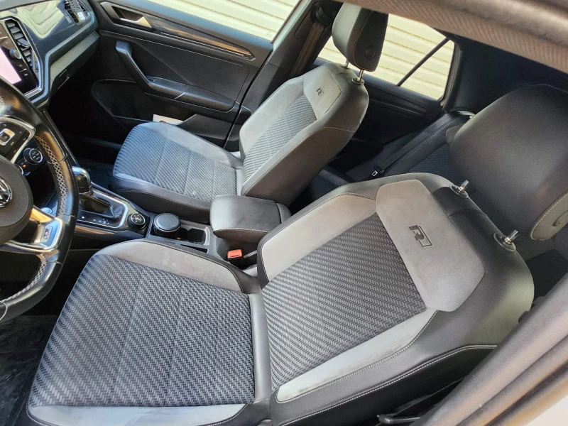 VW T-Roc R- Line 2.0 TFSi, 4x4, 190 PS, снимка 5 - Автомобили и джипове - 52345077
