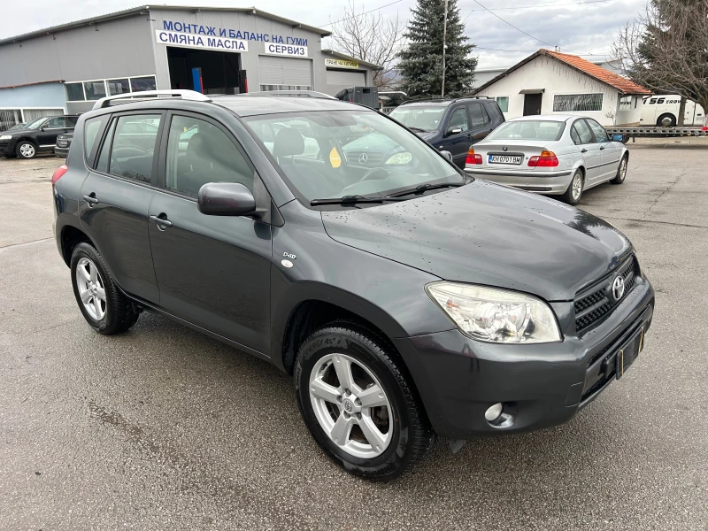 Toyota Rav4 2.2-136к., снимка 5 - Автомобили и джипове - 53021272