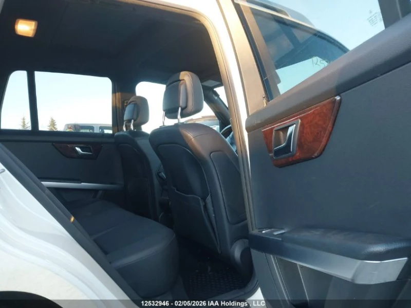 Mercedes-Benz GLK 350* AMG* 4MATIC* 2ключа* Панорама* Става на газ* , снимка 8 - Автомобили и джипове - 53440896