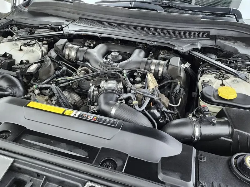 Land Rover Range rover 4.4, снимка 6 - Автомобили и джипове - 54504247