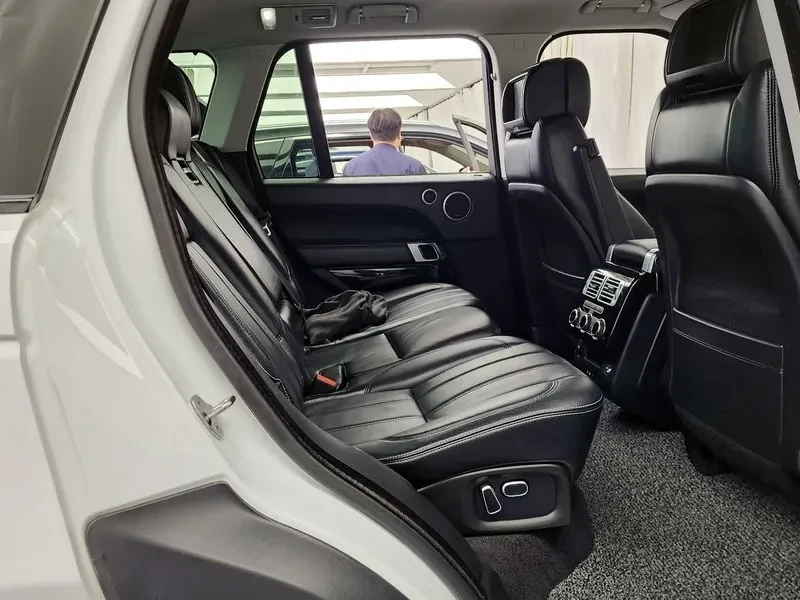 Land Rover Range rover 4.4, снимка 12 - Автомобили и джипове - 54504247